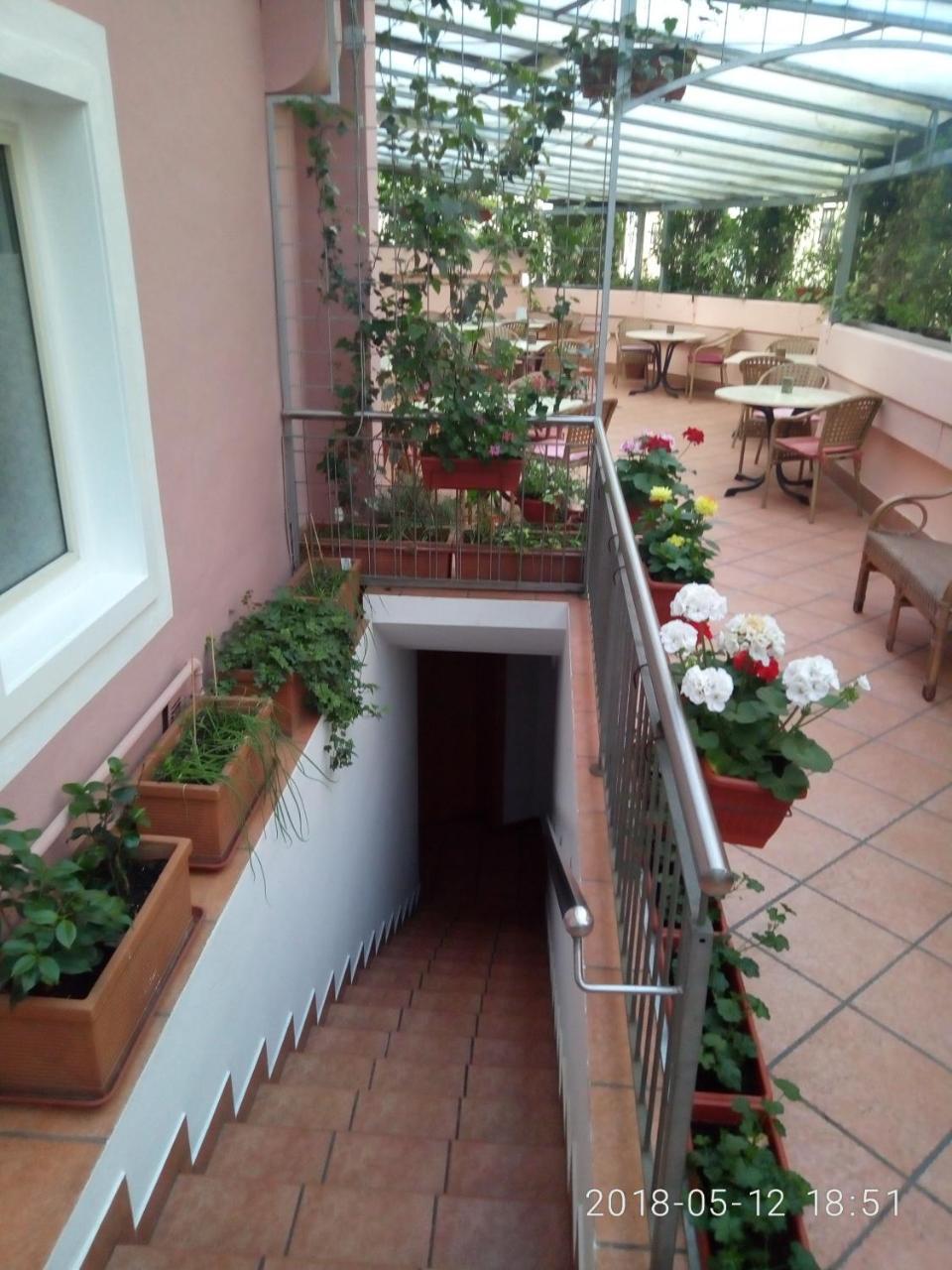 Gasthof Mondschein Ξενοδοχείο Μεράνο Εξωτερικό φωτογραφία